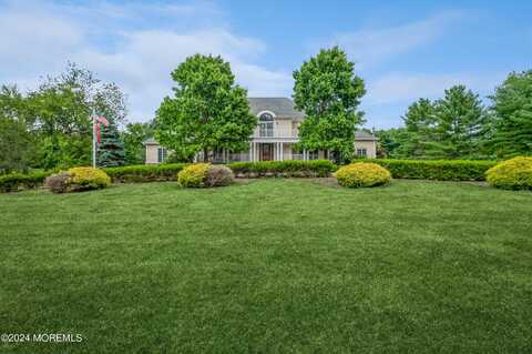 6 Twin Lakes Drive, Manalapan, NJ 07726