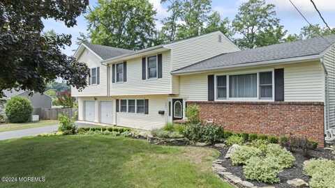 107 Horseshoe Way, Lincroft, NJ 07738