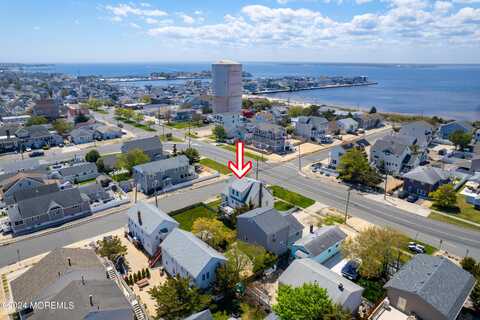 1802 N Bayview Avenue, Seaside Park, NJ 08752