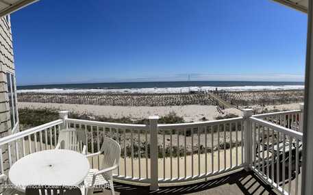 30 Dune Terrace, Ortley Beach, NJ 08751