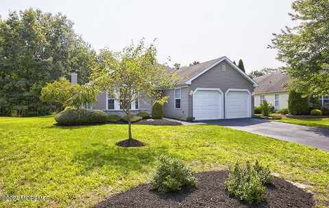 14 Rosewood Court, Lakewood, NJ 08701