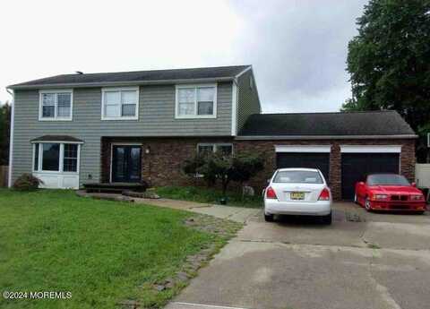 5 Village Drive, Matawan, NJ 07747