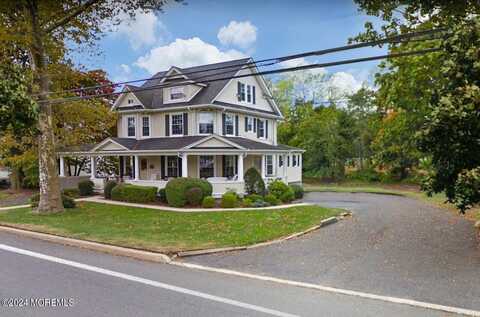 4 S Holmdel Road, Holmdel, NJ 07733