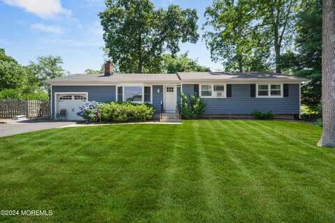 18 Brookside Court, Toms River, NJ 08753