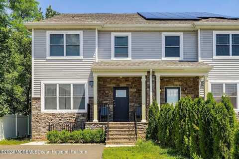 19 Hilton Drive, Lakewood, NJ 08701