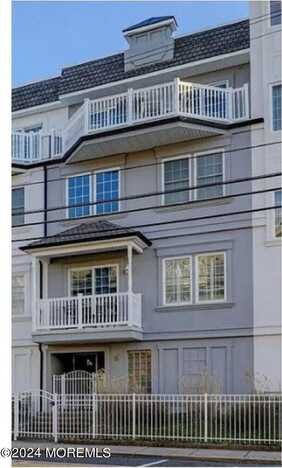 15 Sumner Avenue, Seaside Heights, NJ 08751