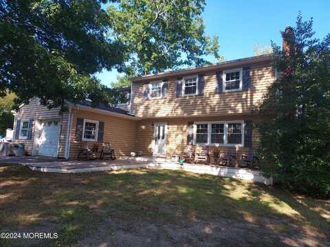 1126 Brett Place, Toms River, NJ 08753