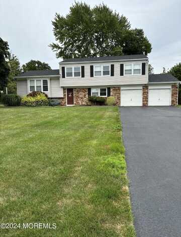 40 Cornell Place, Manalapan, NJ 07726