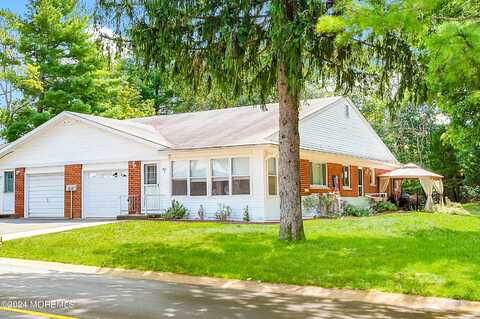 394 B Fairway Lane, Whiting, NJ 08759