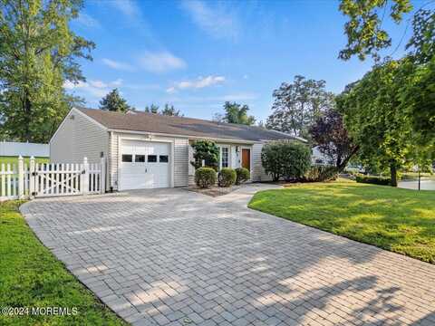 3 Moak Drive, Hazlet, NJ 07730