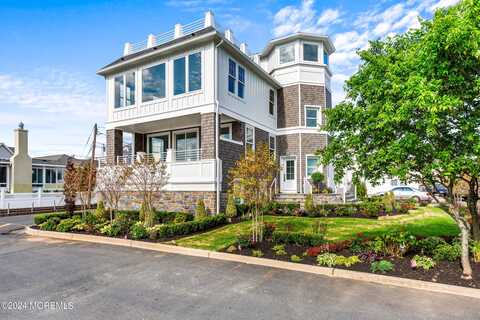 10 Via Ripa Way, Sea Bright, NJ 07760