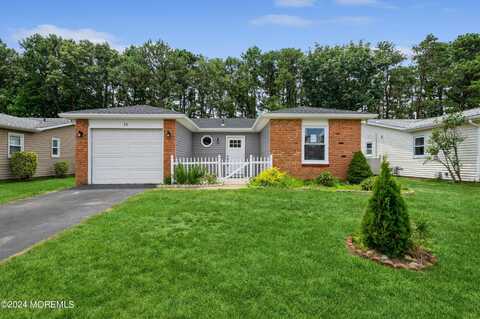 13 Courtshire Drive, Brick, NJ 08723