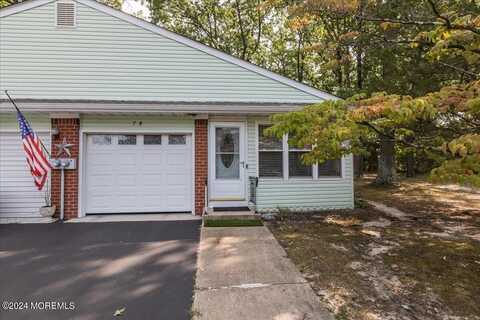 7 Crocus Lane, Whiting, NJ 08759