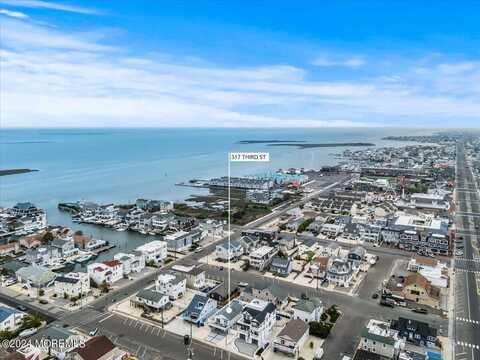 317 3rd Street, Beach Haven, NJ 08008