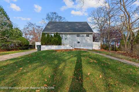 409 Wells Avenue, Oakhurst, NJ 07755