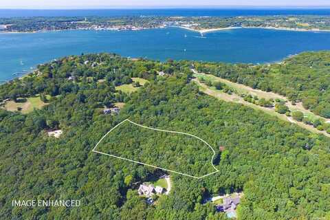 1 Dering Woods Road, Shelter Island, NY 11964