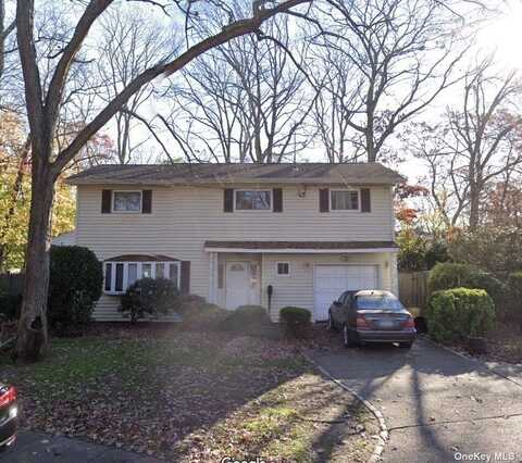 530 Melville Road, Farmingdale, NY 11735