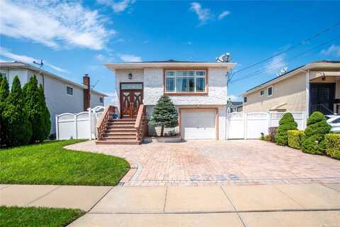 2789 Genessee Street, Bellmore, NY 11710