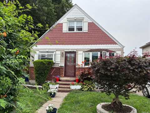 178-41 146th Terrace, Jamaica, NY 11434