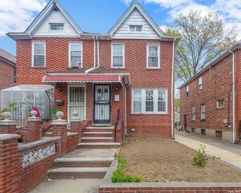 89-53 209th Street, Queens Village, NY 11427