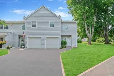 1505 Sara Circle, Port Jefferson Station, NY 11776