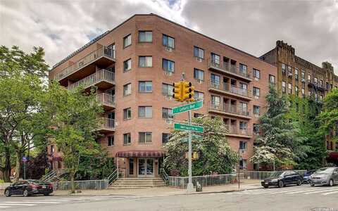 118-82 Metropolitan Avenue, Kew Gardens, NY 11415