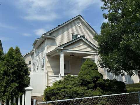 116 Division Avenue, Hicksville, NY 11801