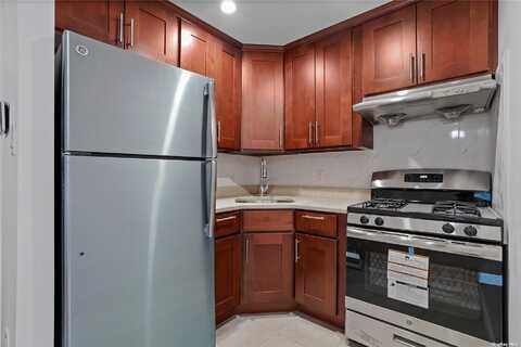 70-26 Queens Boulevard, Woodside, NY 11377