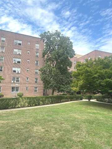 147-35 38th Avenue, Flushing, NY 11354