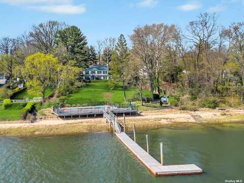 539 Centre Island Road, Island Park, NY 11771