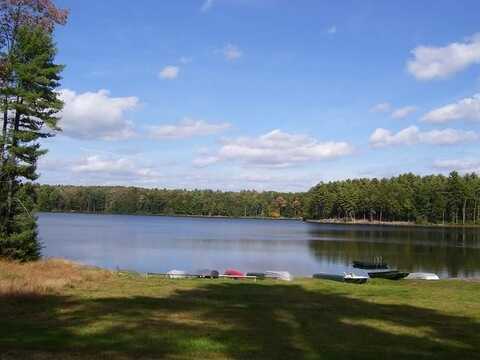 Summit Drive, Clay, NY 12792