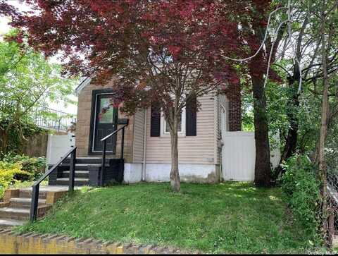 76-22 57th Road, Middle Village, NY 11379