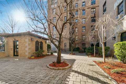 148-09 Northern Blvd, Flushing, NY 11354