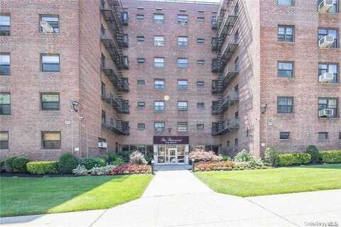 87-50 204th Street, Hollis, NY 11423