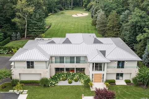 31 Woodfield Court, Laurel, NY 11791