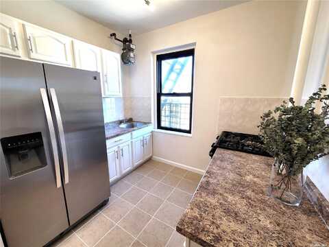 21-06 35th Street, Astoria, NY 11105