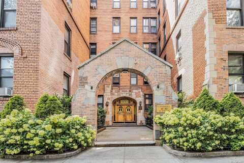 41-42 42nd Street, Sunnyside, NY 11104