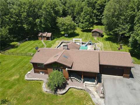 95 Murphy Road, Swan Lake, NY 12783