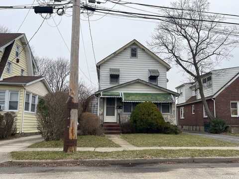 272 N Columbus Avenue, Freeport, NY 11520