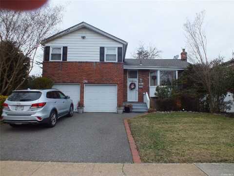 957 Jerome Street, Baldwin, NY 11510