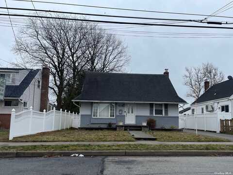 200 Raff Avenue, Elmont, NY 11003