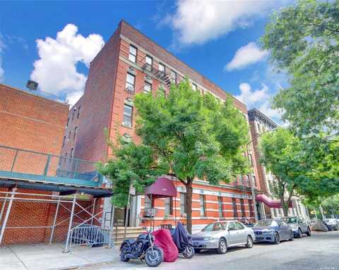 443 W 151st Street, New York, NY 10031