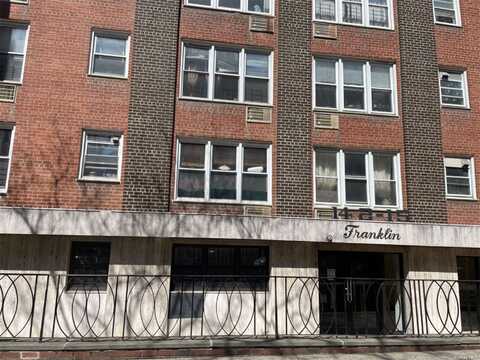 142-15 Franklin Avenue, Flushing, NY 11355