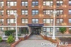 123-40 83 Avenue, Kew Gardens, NY 11415