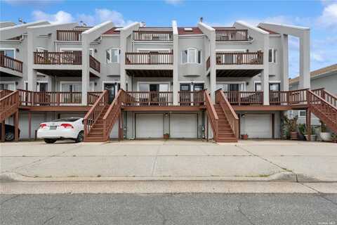 661a E Broadway, Long Beach, NY 11561