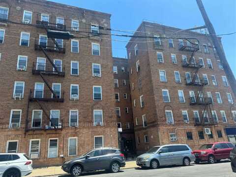 35-91 161st Street, Flushing, NY 11358