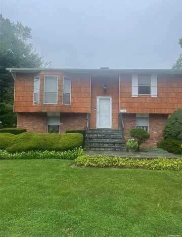 undefined, Wheatley Heights, NY 11798