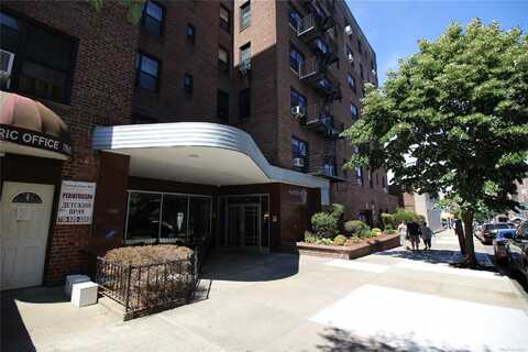 63-84 Saunders Street, Rego Park, NY 11374