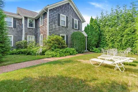 176 N Sea Road, Southampton, NY 11968