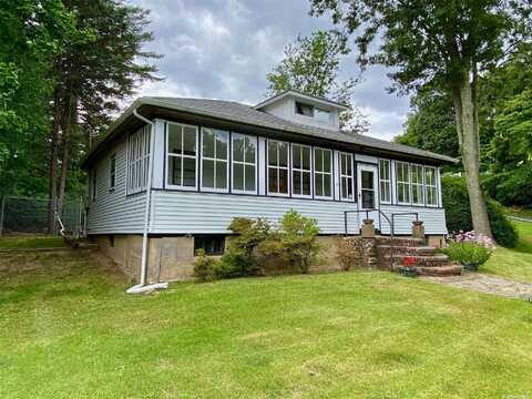 5 The Promenade, Glen Head, NY 11545